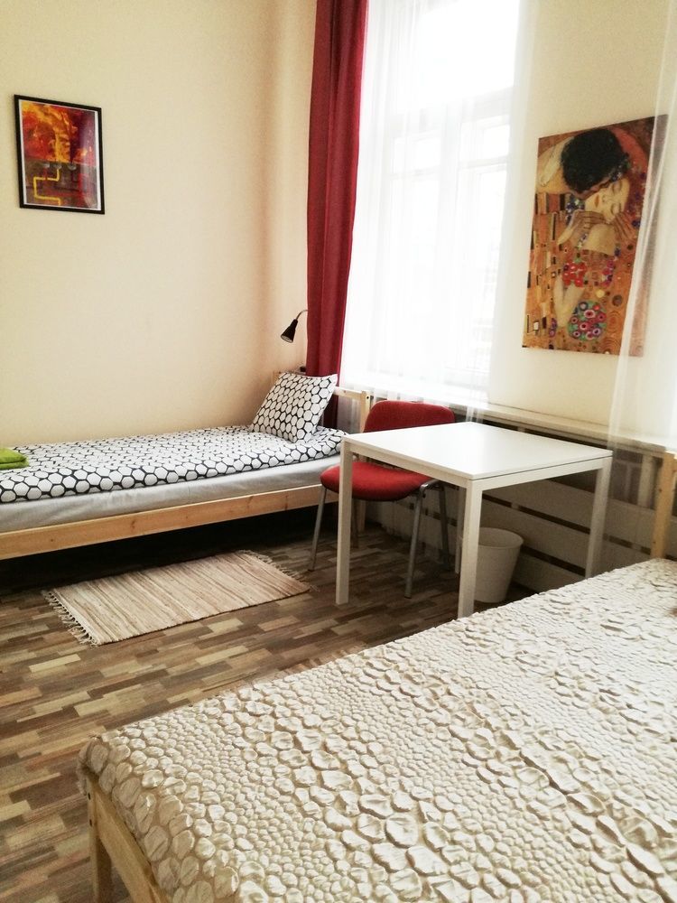 25 Hours Hostel Vilnius Eksteriør bilde